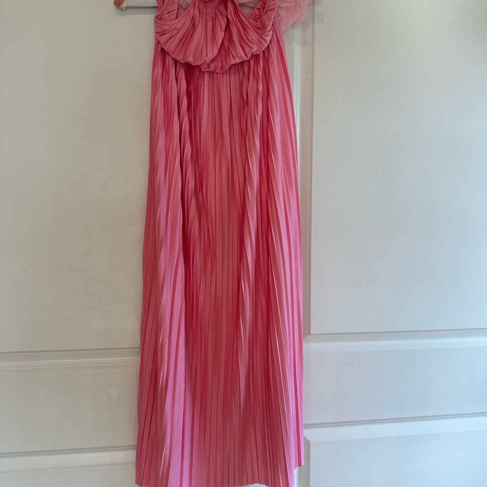 Sleeveless Pink Halter Wedding Guest Dress - Picture 5 of 6